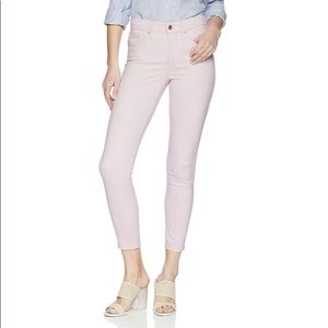 Levi’s 311 shaping skinnies